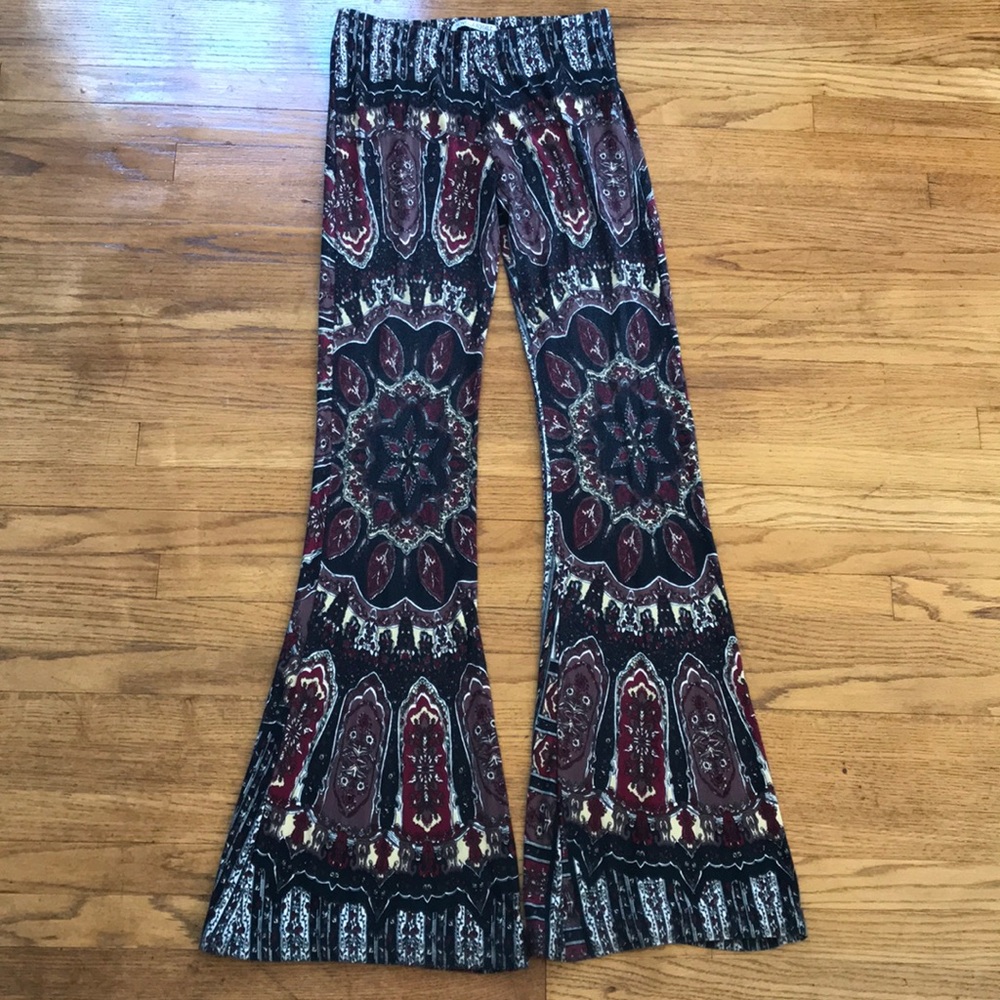 Novella Royale Janis bells in the dark dial print